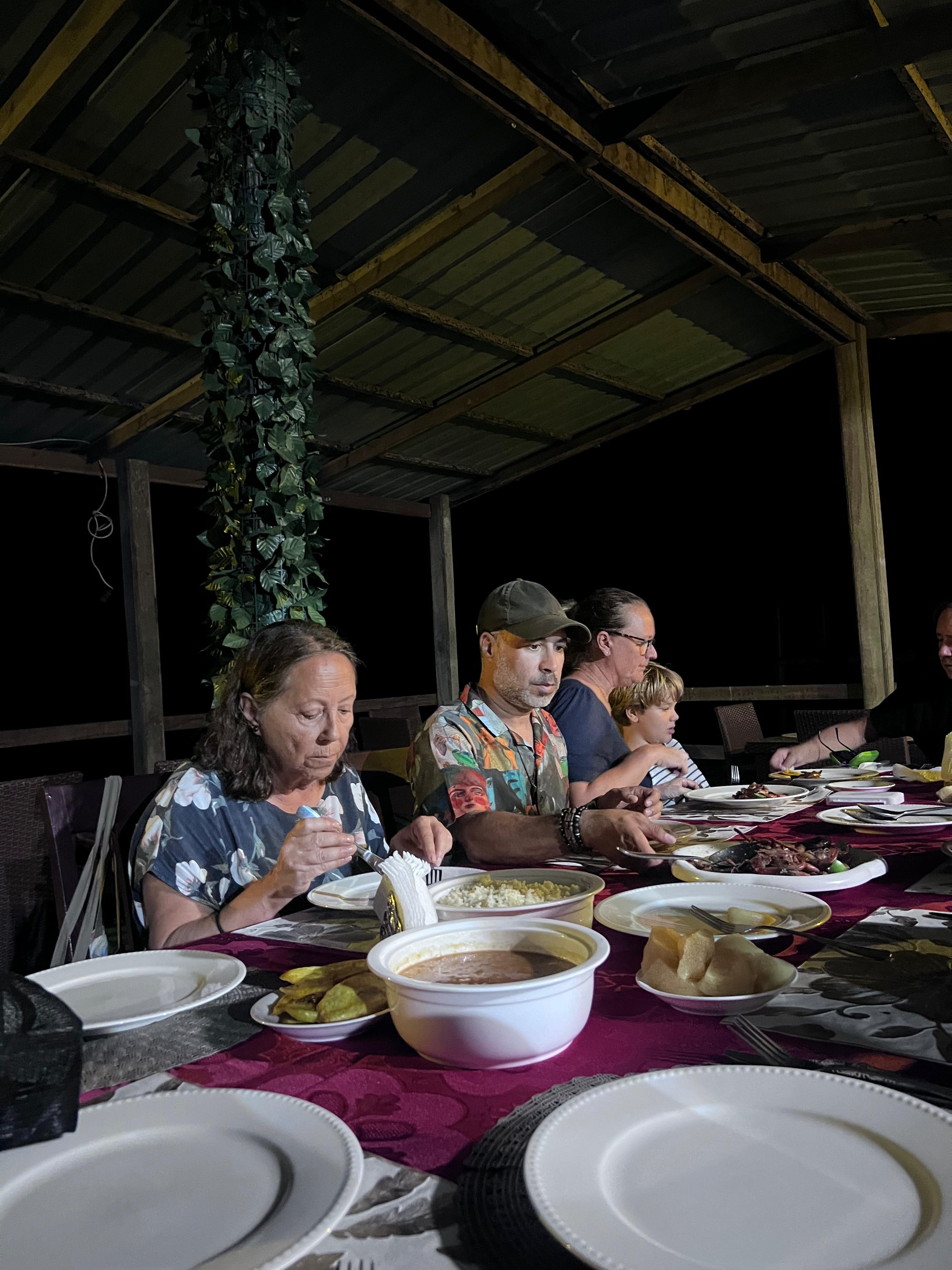 Pratos da gastronomia local de Cabinda